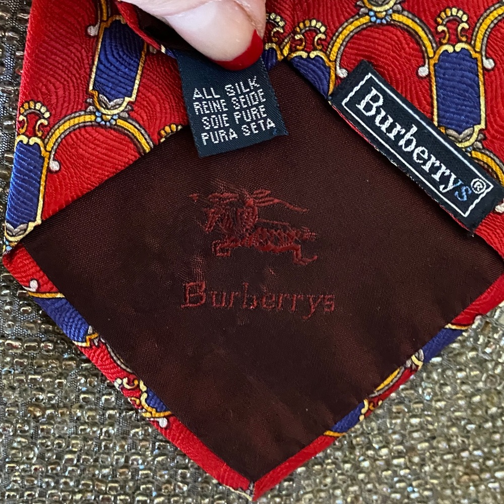 Burberry 💯 All Silk Luxurious Made in France Logo Timeless Tie - Picture 6 of 16